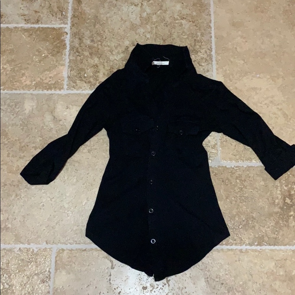 Cute Button up shirt